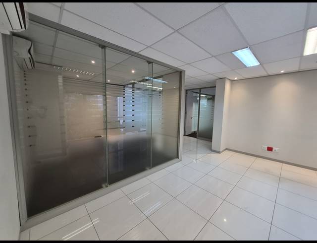 375M² OFFICE TO LET IN BEDFORDVIEW
